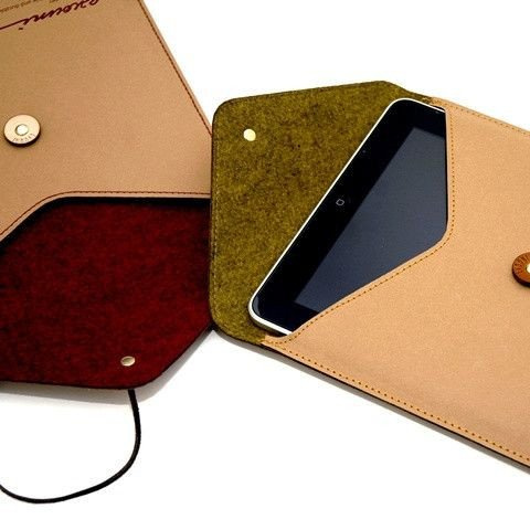 Etui na iPad 2/3/4 - Non Kraft Paper (brązowy - zielony filc w środku)