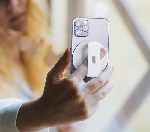 JCPal EasyOn MagSafe Grip Stand (White)