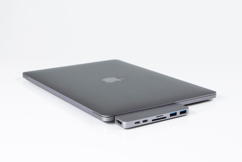 HyperDrive Thunderbolt 3 USB-C Hub for MacBook Pro (SpaceGray)
